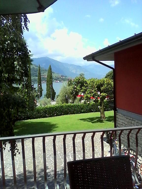 Villa Leilani B&B Sale Marasino Exterior photo