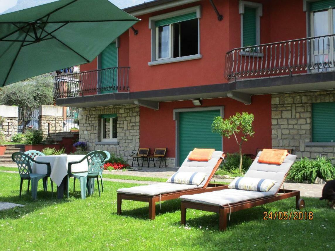 Villa Leilani B&B Sale Marasino Exterior photo